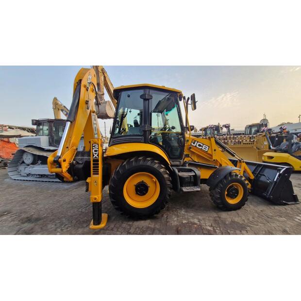 2021 JCB 3CX-41790912
