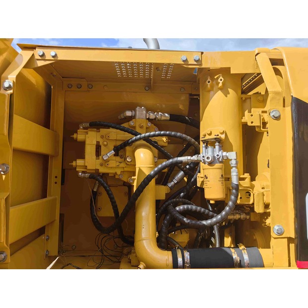 2021 Caterpillar 320B-41790966