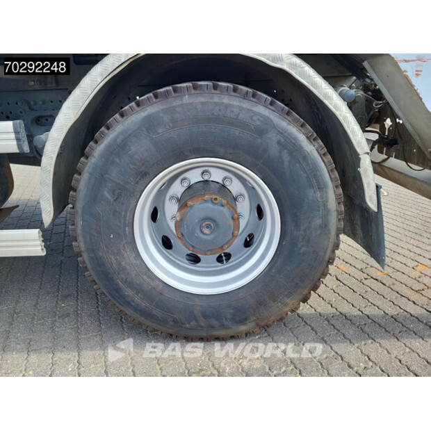 2015 مرسيدس بنز Arocs 1948-41792205