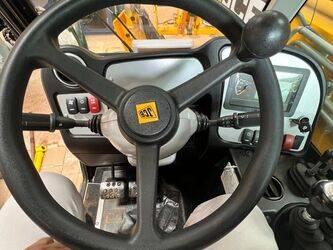 2025-jcb-530-110-41799495