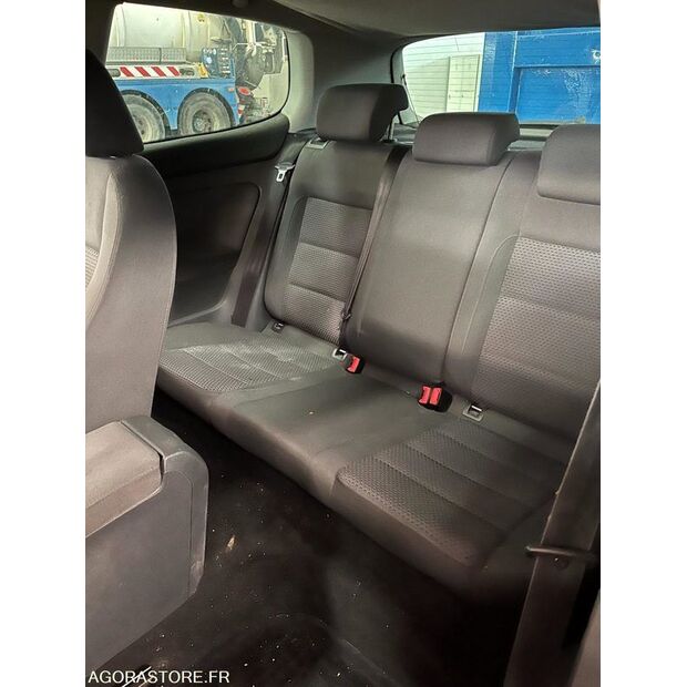 2008 Volkswagen Golf-41803979
