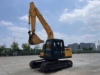 صورة ل حفارات 2024 هيونداي 150LC-7