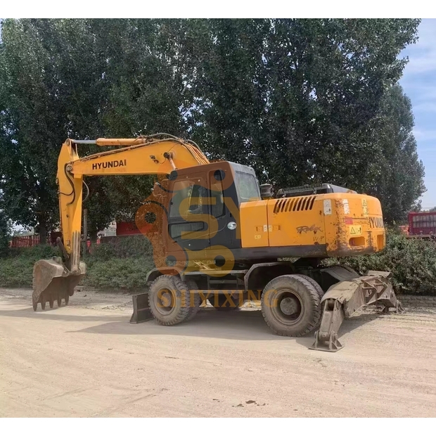 2024 Hyundai 210W-7-41804788