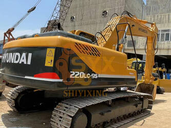 صورة ل حفارات 2024 هيونداي 220LC-9S