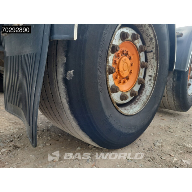 2001 بيرغ OTHERS-41805140