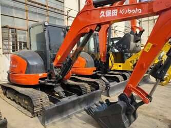 صورة ل حفارات مجنزرة 2024 كوبوتا KX163