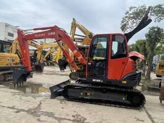 صورة ل حفارات مجنزرة 2024 كوبوتا KX185