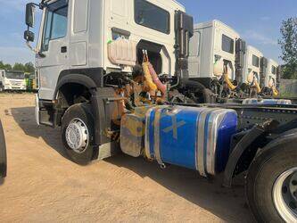 Image de Camions à benne 2020 HOWO 371