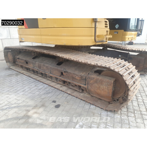 2018 Caterpillar 325FL-41806381