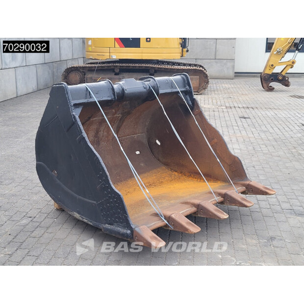 2018 Caterpillar 325FL-41806426