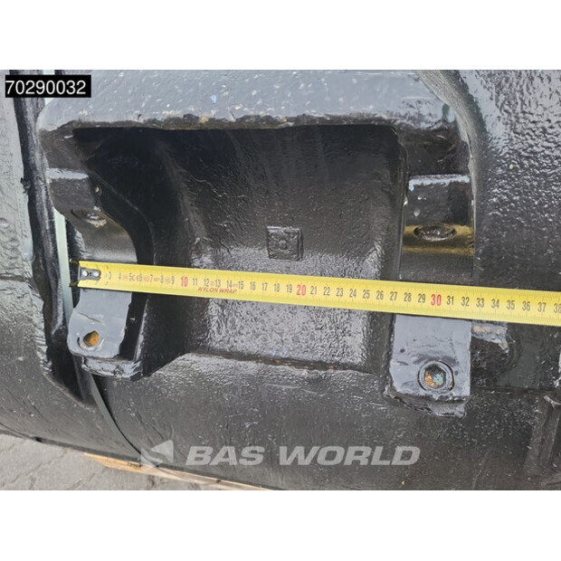 2018 Caterpillar 325FL-41806428
