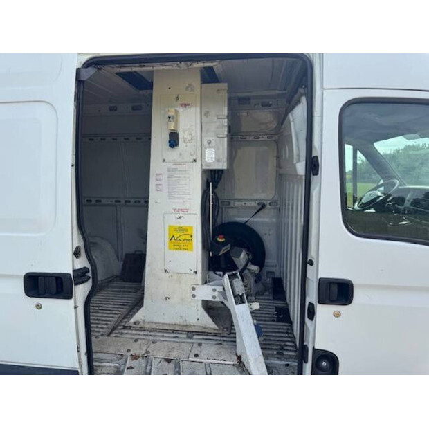 2008 Renault Master 2.5DCi-41807046