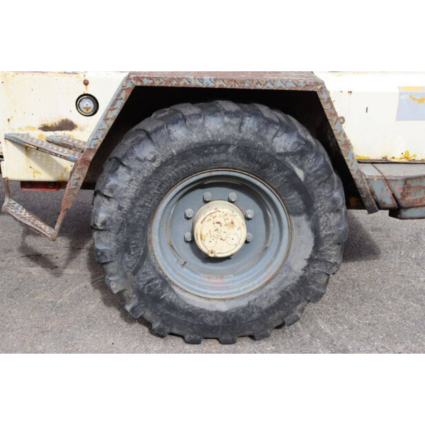 1993 Weyhausen 72C-41807312