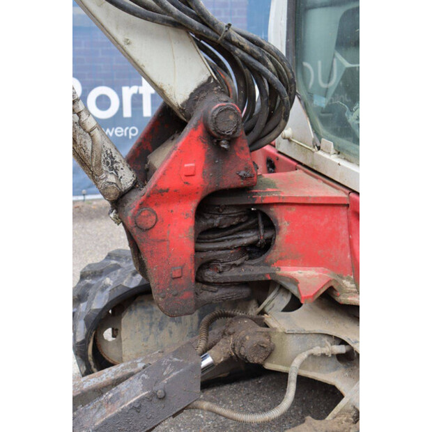 2017 TAKEUCHI TB230-41807590