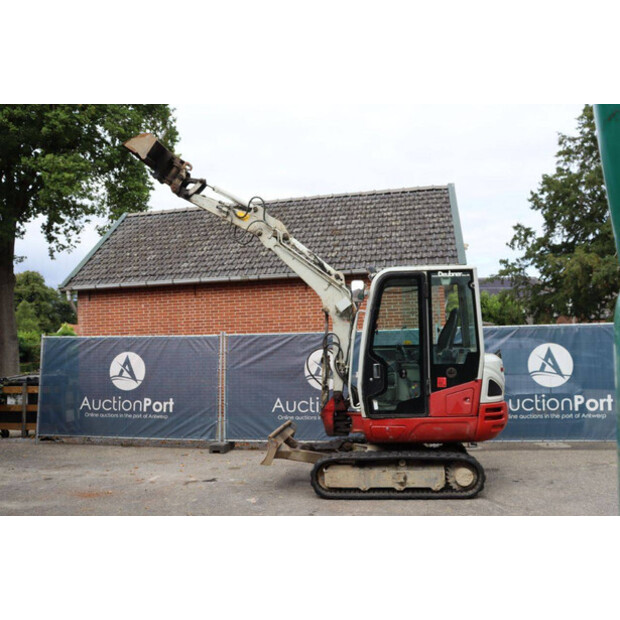 2017 TAKEUCHI TB230-41807617