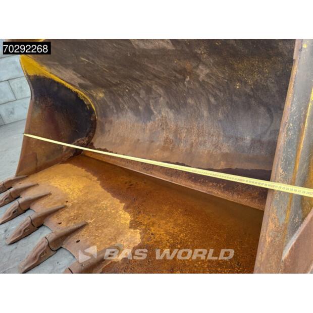 2015 كوماتسو WA470-7-41807635