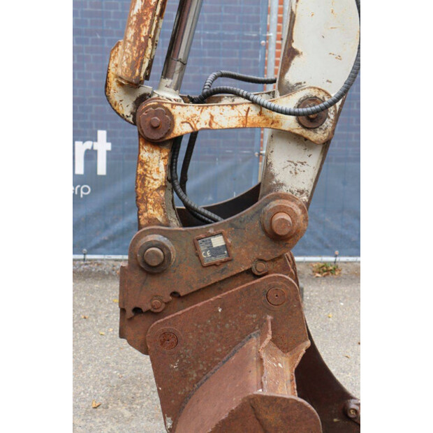 2001 TAKEUCHI TB175-41808091