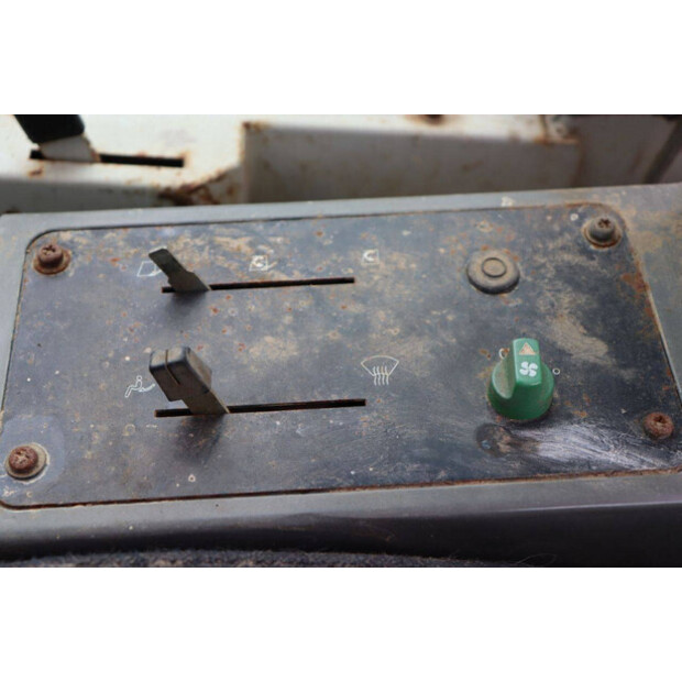 2001 TAKEUCHI TB175-41808109