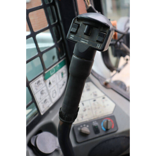 2013 BOBCAT T650-41808238