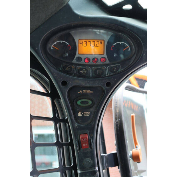 2013 BOBCAT T650-41808239