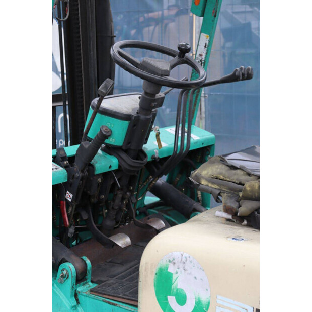 2003 ارتيسون FG25-41808390