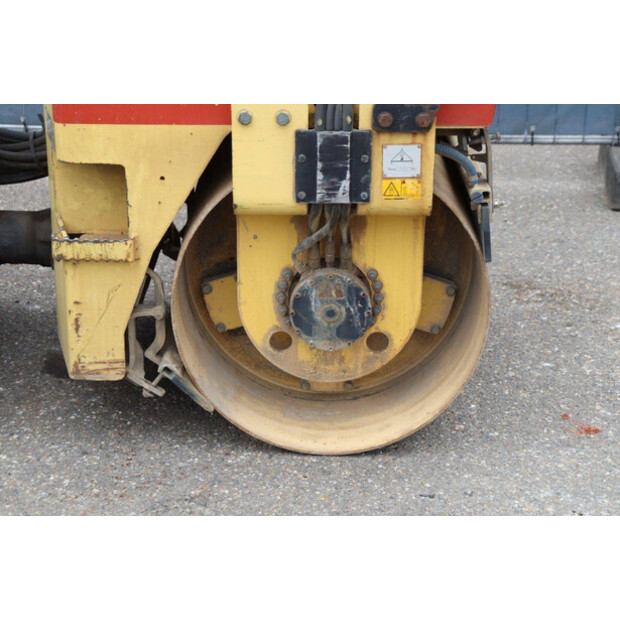 2005 ديناباك CC102-41808478