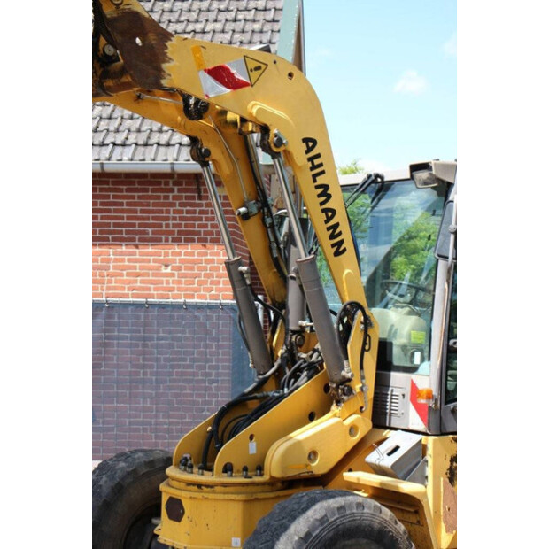 2010 احلامن AS90-41808529