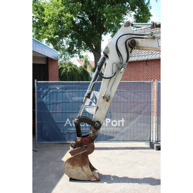 2008 تيريكس TW85-41808572