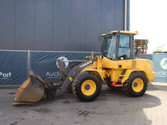 Image for WHEEL LOADERS 2021 Volvo L35G