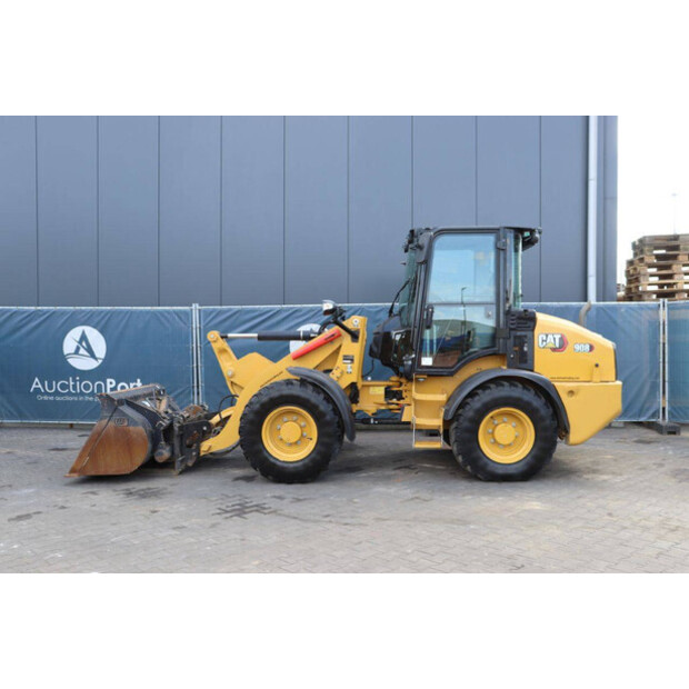 2023 Caterpillar 908-41808852
