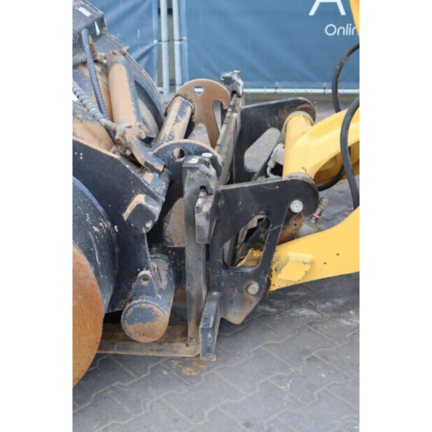 2023 Caterpillar 908-41808863