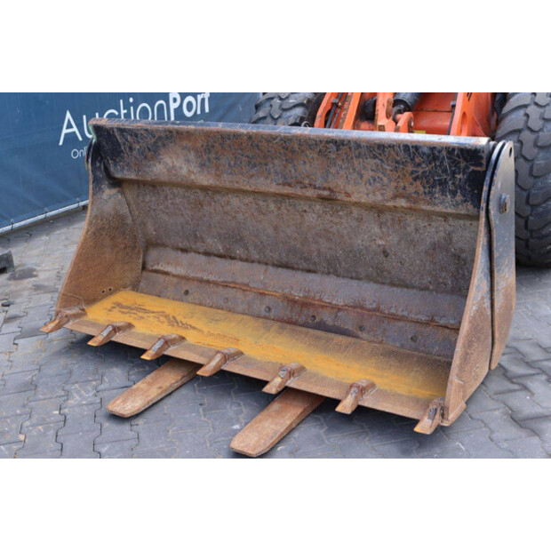 2020 SCHAEFF TL100-41808907