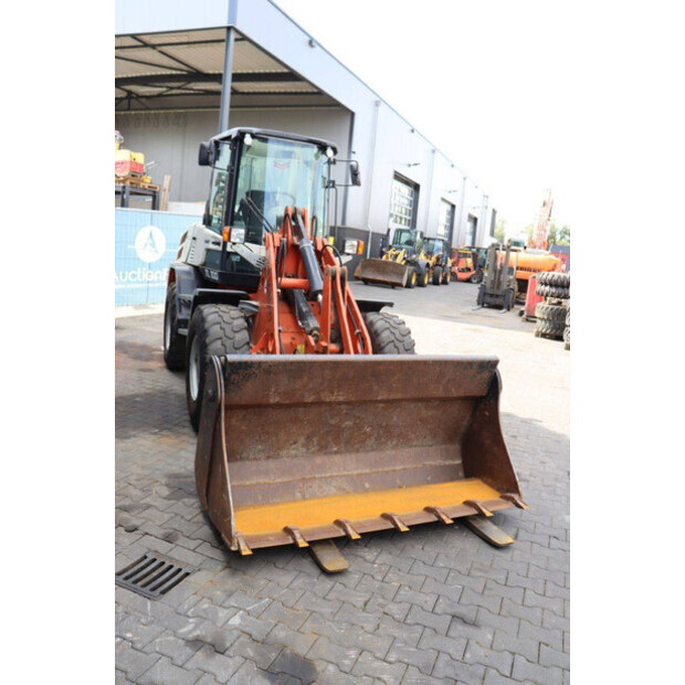 2021 شيف L100-41808950