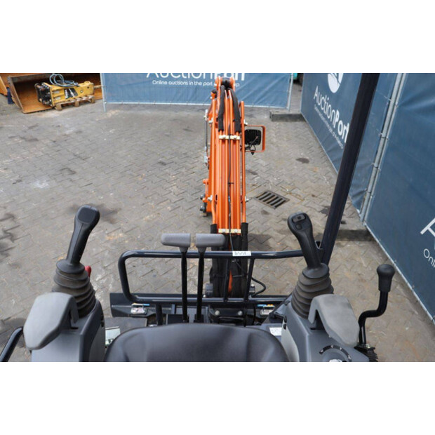Hitachi Zaxis 17u-41809134