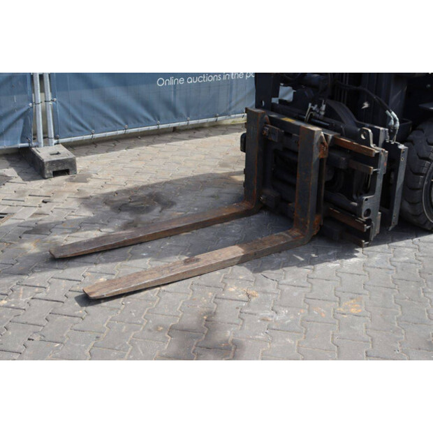 2020 Doosan D30GP-41809512