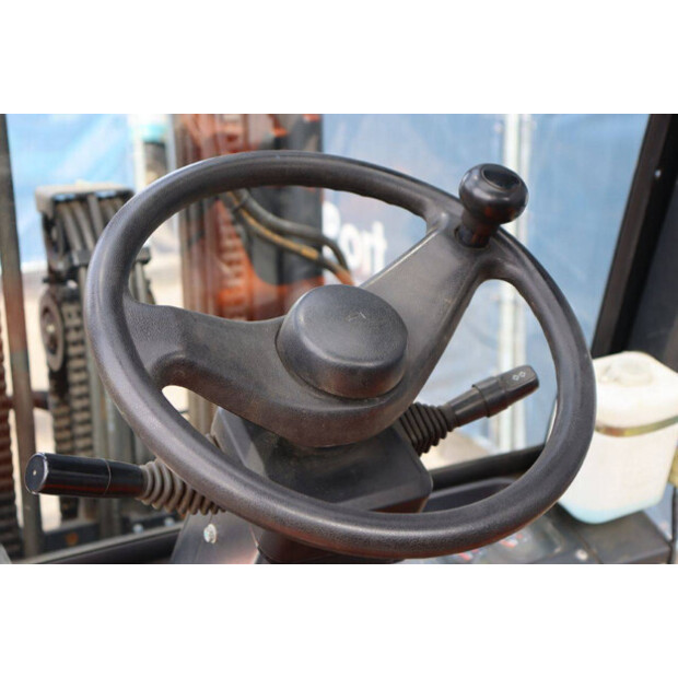 2020 Doosan D30GP-41809528