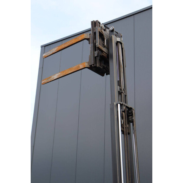 2020 Doosan D30GP-41809536