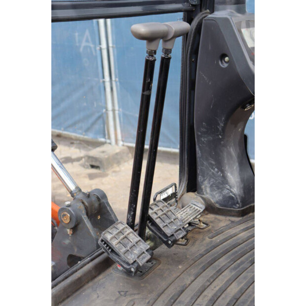 2023 Hitachi ZAXIS19-CR-41809689