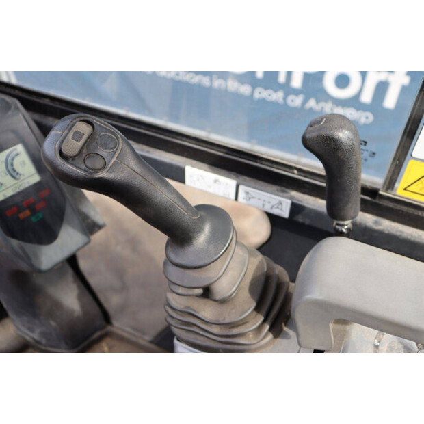 2022 Hitachi ZAXIS19-CR-41809734