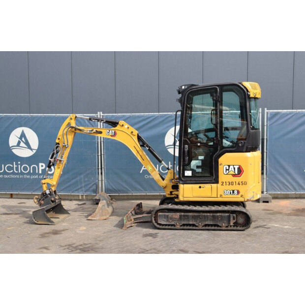 2021 Caterpillar 301.8-41809832