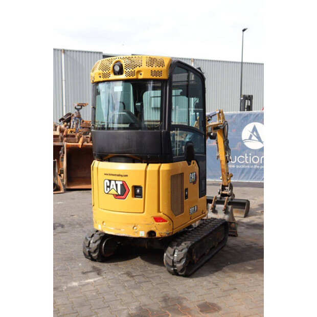 2021 Caterpillar 301.8-41809836