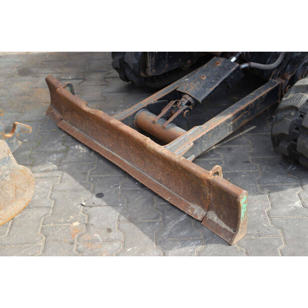 2021 Caterpillar 301.8-41809845