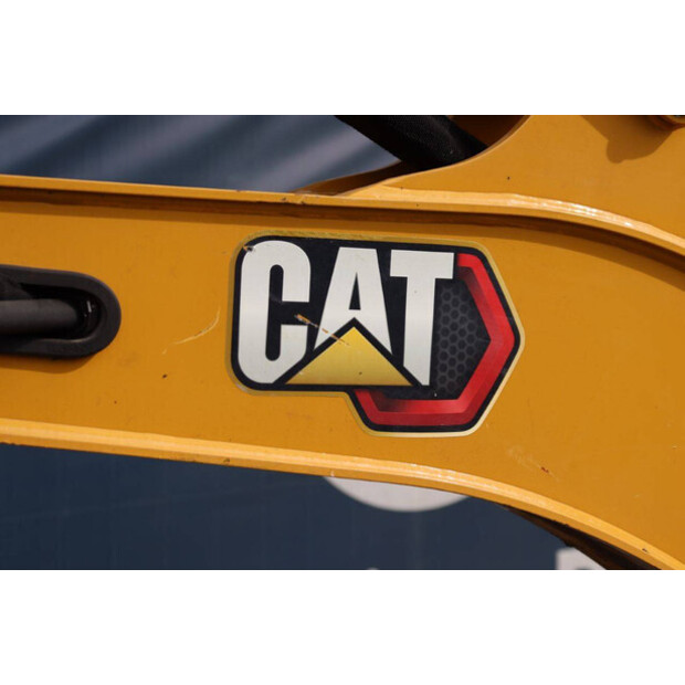 2021 Caterpillar 301.8-41809850