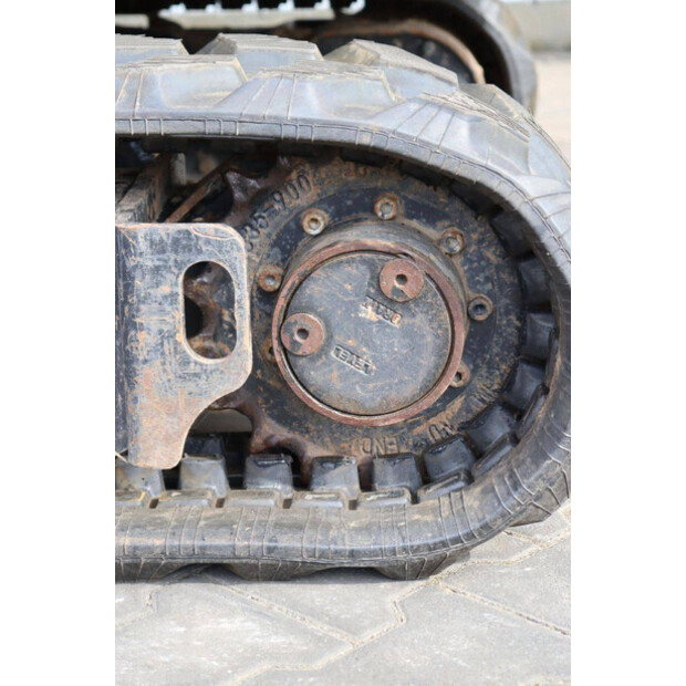 2021 Caterpillar 301.8-41809855