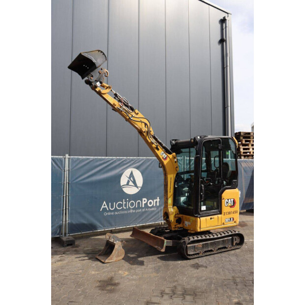2021 Caterpillar 301.8-41809872