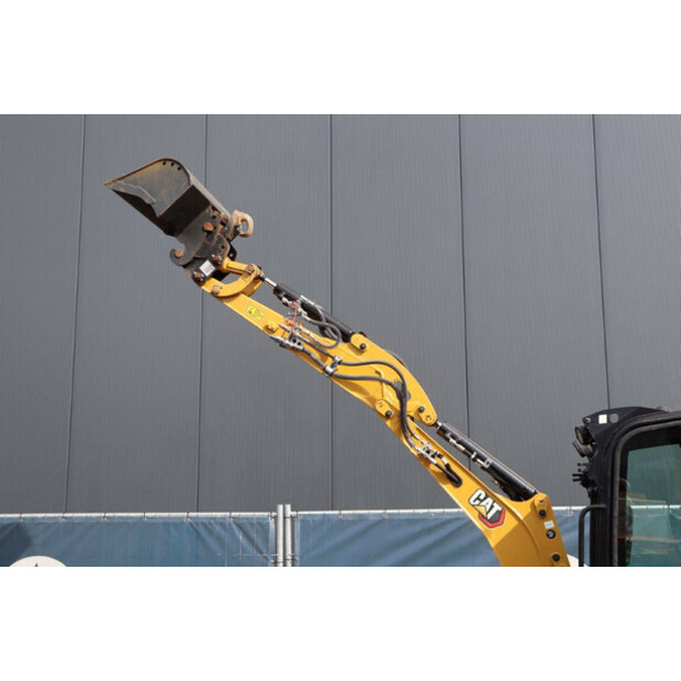 2021 Caterpillar 301.8-41809875