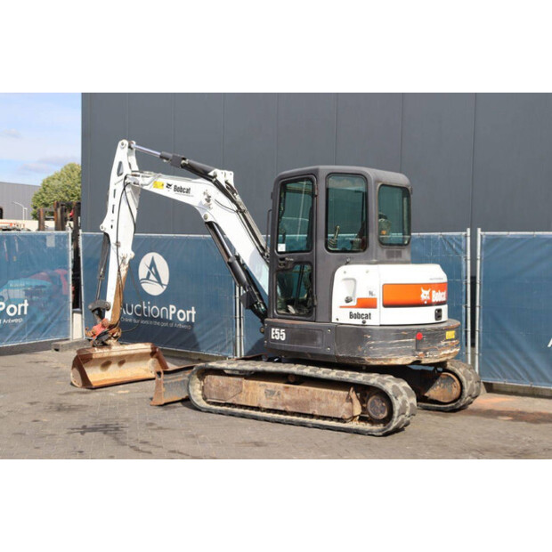 2017 BOBCAT E55-41809879