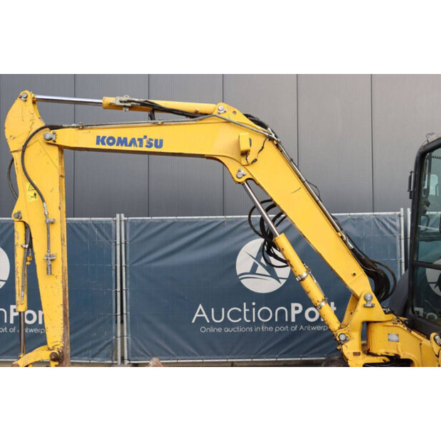 2012 كوماتسو PC55MR-3-41810198