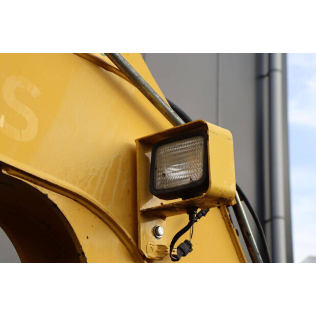 2012 كوماتسو PC55MR-3-41810206
