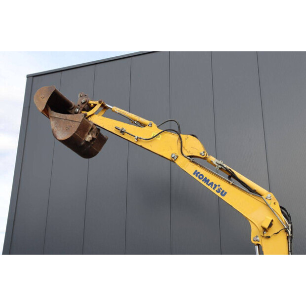 2012 كوماتسو PC55MR-3-41810227